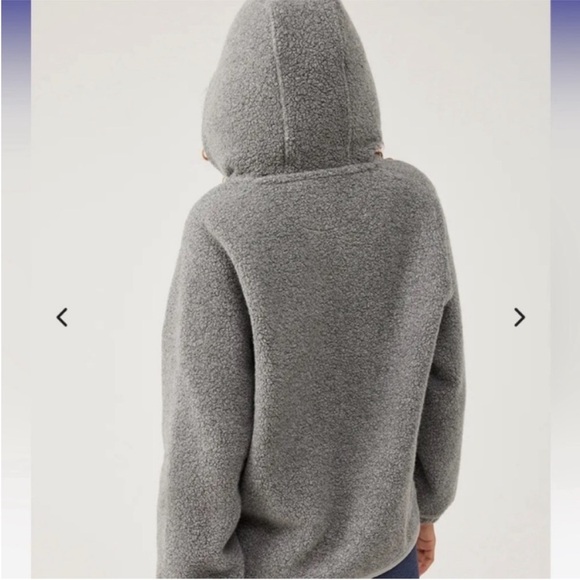 Outdoor Voices MegaFleece - Picture 4 of 12